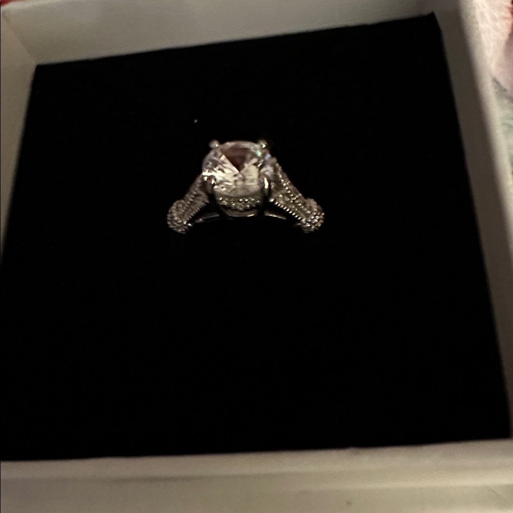 Elegant CZ Diamond Ring with silverware
